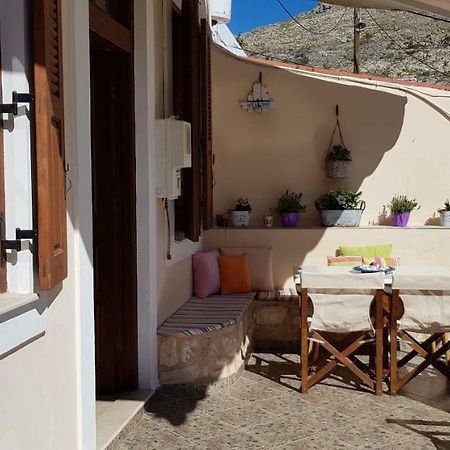 Mika'S House Villa Chalki Town Exteriör bild